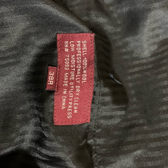 Blair Underwood men’s navy 38R cuffed flat front pant. length 40 1/2, Inseam 29 - Picture 5 of 5